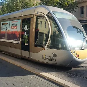Bed & Breakfast Seaside Tram Haven: Budget-friendly With Kitchen And Views, Nice